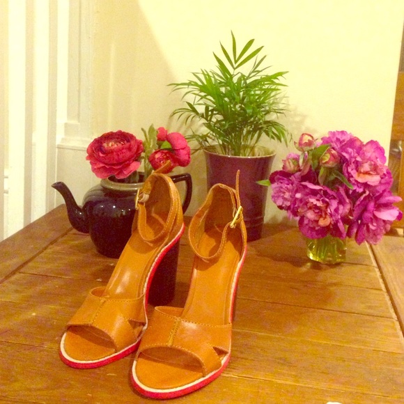 Ankle strap new tan camel open toe block heel  7.5 - Picture 1 of 4