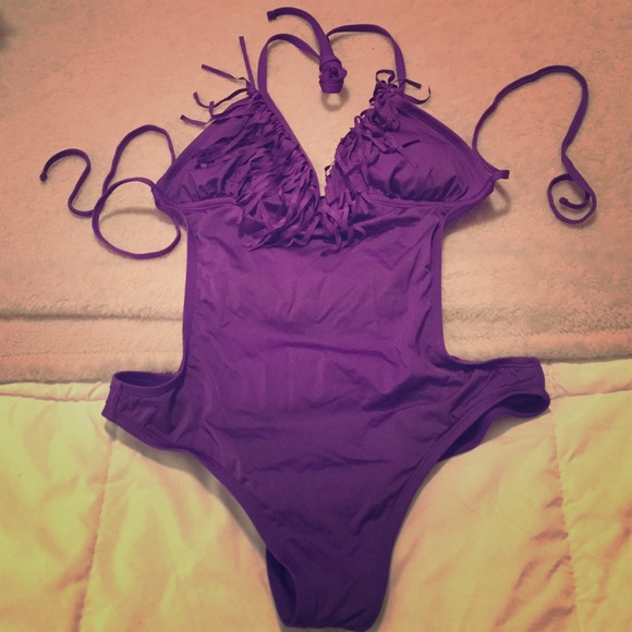 Sexy Old Navy one piece purple swim suit Sz Sm