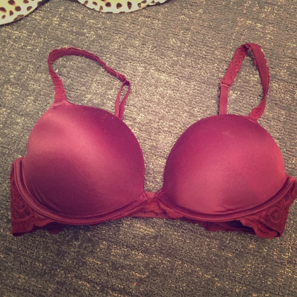 VS lace push up bra