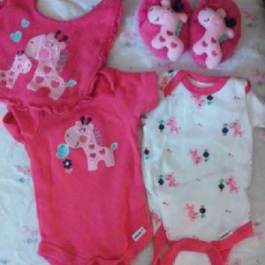Newborn baby girl clothes