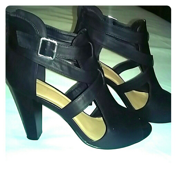 *SALE* Black Open Toe Heels 10 - 11