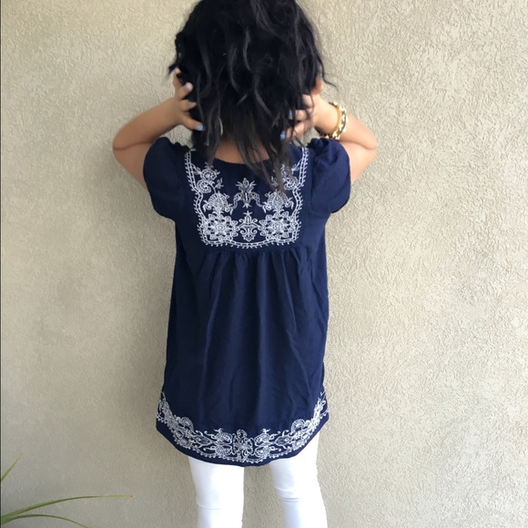 Blue Shirt🚫SOLD🚫 - Picture 3 of 4