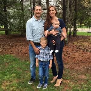 Meet your Posher, Jennifer