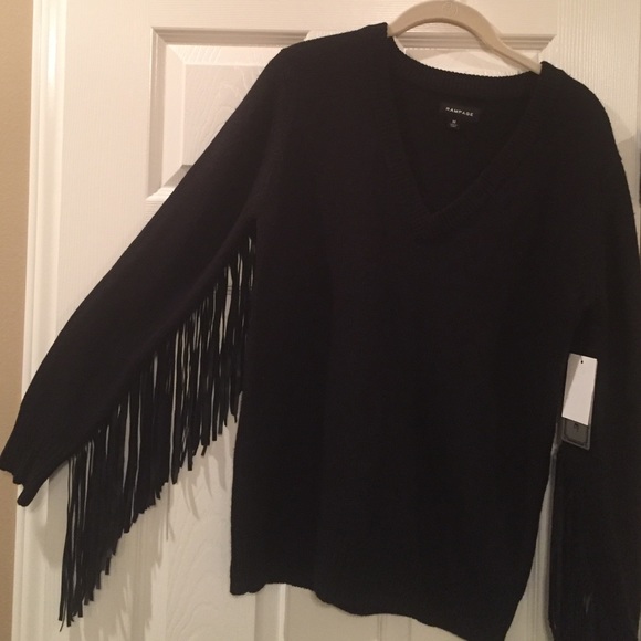 Rampage Tops - NEW Black Sweater with Fringe Detail ✨