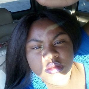 Meet your Posher, Tiara