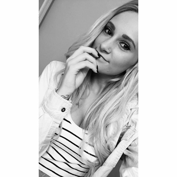 Meet your Posher, Alexa - Picture 1 of 1