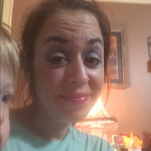 Meet your Posher, Celeste