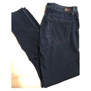 ✨🌷✨FLASH SALE✨Paige stretch jeans✨🌷✨