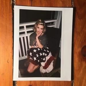 Meet your Posher, Danielle