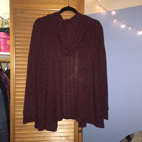 Burgundy Urban Outfitters hooded sweater
