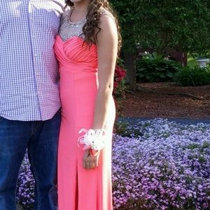 Coral Pink Prom Dresd