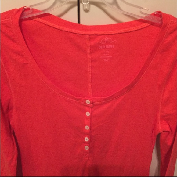 Top - Picture 3 of 4