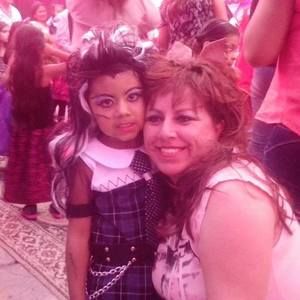 Meet your Posher, Liliana