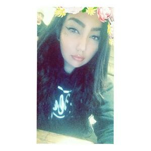 Meet your Posher, Annmarie