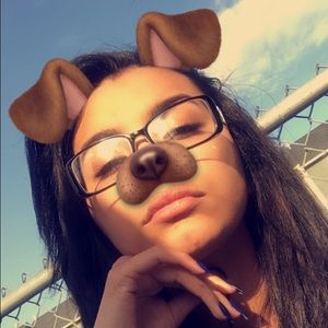 Meet your Posher, Leilani