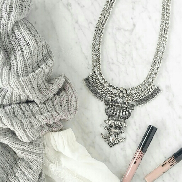 Jewelry | Hammerhead silver necklace - Picture 2 of 2