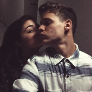 Meet your Posher, Kaitlyn