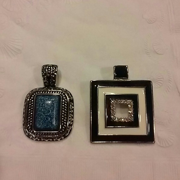 2 pendants for bluidvll