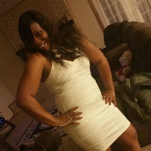 Meet your Posher, Yolanda