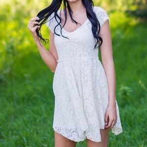 American Eagle- Lace Dress