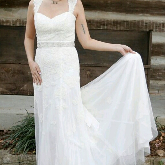 Vintage style wedding dress