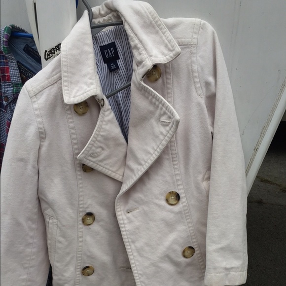 Pea coat