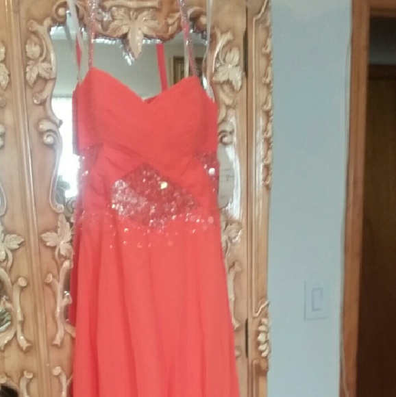 Meet your Posher, Lindita