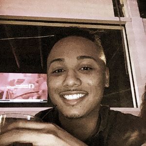 Meet your Posher, Alex