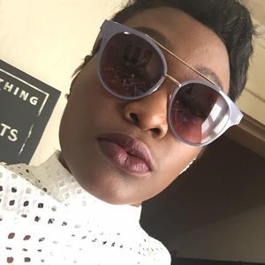 Meet your Posher, Tesharri