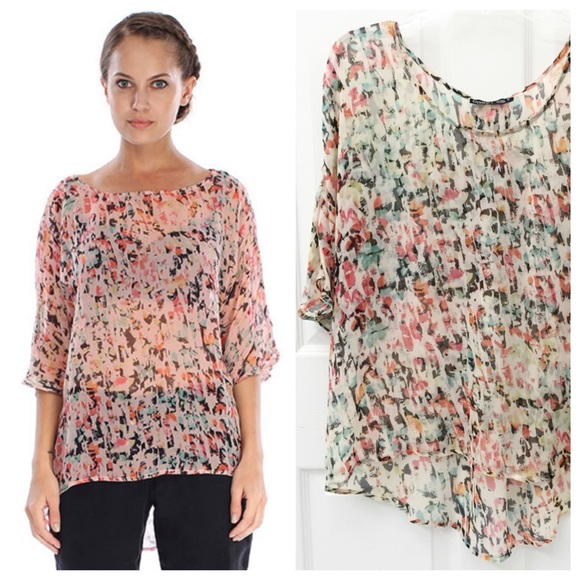Gypsy 05 Medewi Leopard Boatneck Silk Top