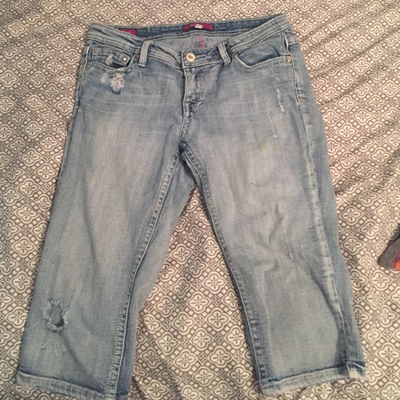 Capris