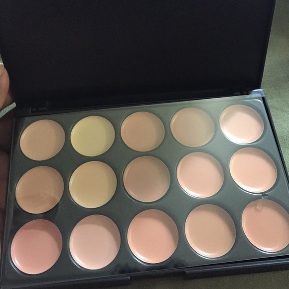 BRAND NEW - 15 Colors Makeup Salon Party Palette - Picture 4 of 4