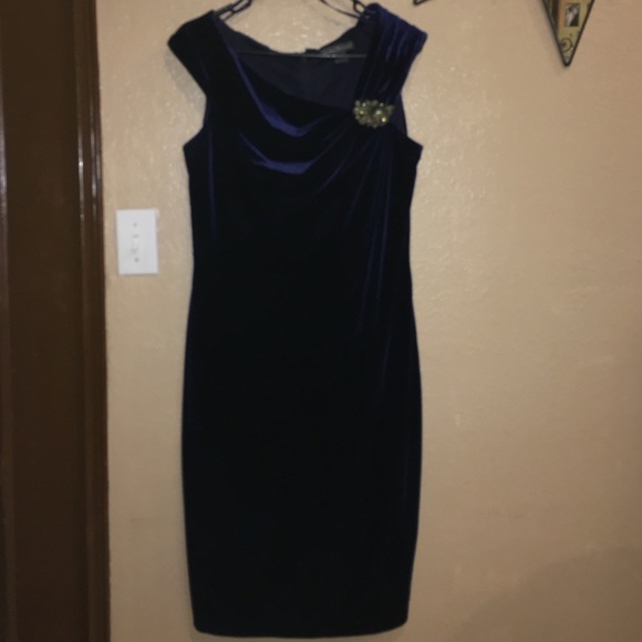 Blue Velvet Jessica Howard Dress