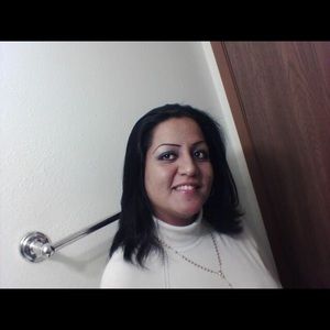 Meet your Posher, Marina