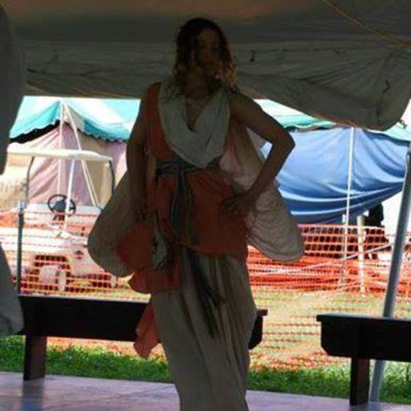 Meet your Posher, Rachel - Picture 1 of 1