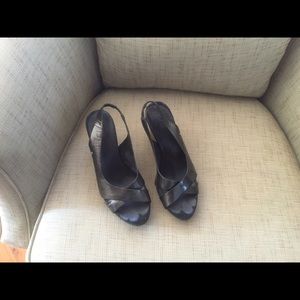 Get go to shoe for any outfit.