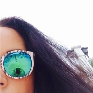 Meet your Posher, Daria