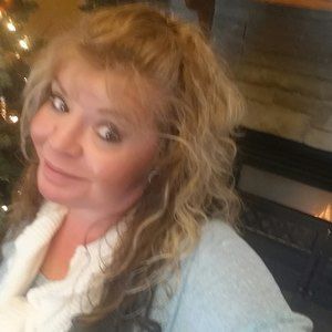 Meet your Posher, Twana