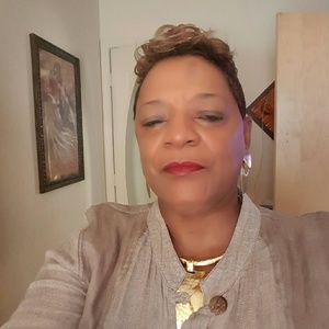 Meet your Posher, Marilyn