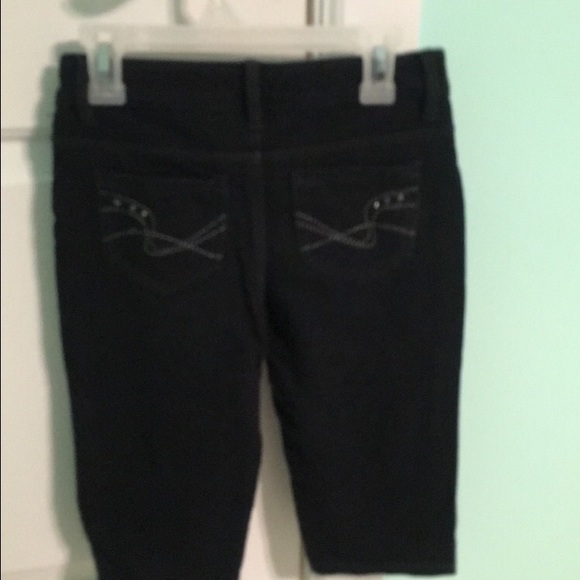 Shorts - Picture 2 of 3