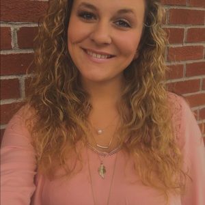 Meet your Posher, Katie