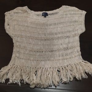American Eagle short sleeve knit&fringe sweater