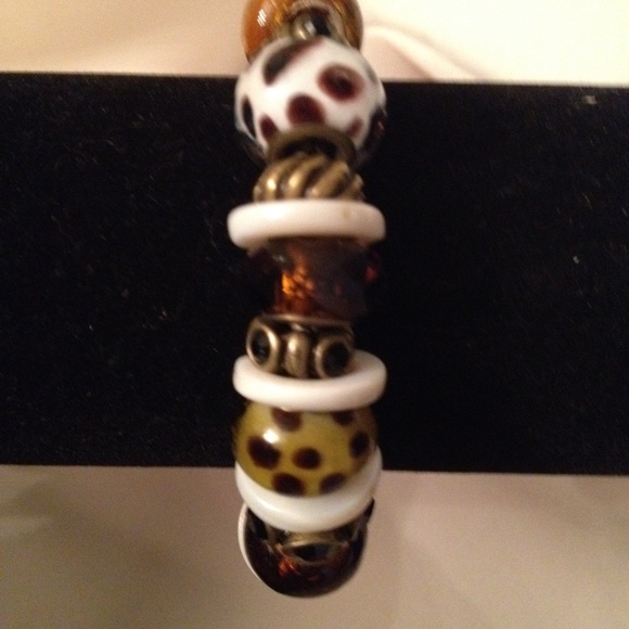 Slide Bracelet - Picture 2 of 2