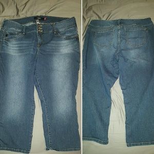 Shorts and Capri bundle