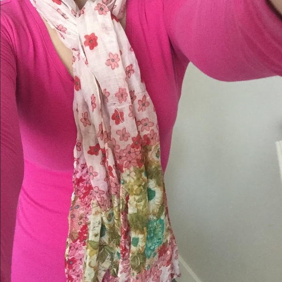 White Scarf with Nature-Inspired Print