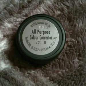 RARE Trucco All purpose color corrector