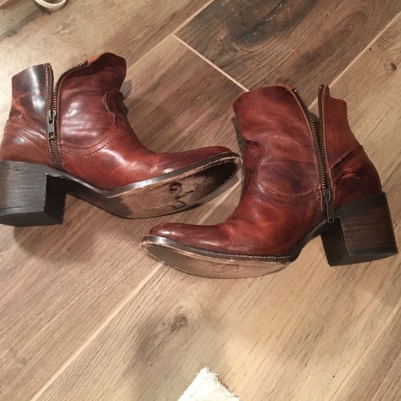 Brand New Steve Madden Boots (on hold)