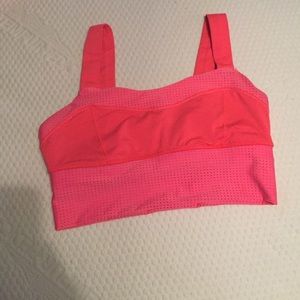 Lululemon Sports Bra/ Crop Top