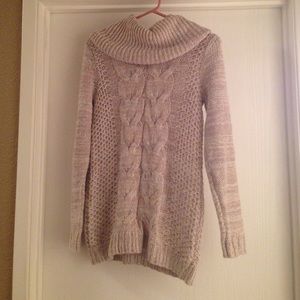 Women's sweater