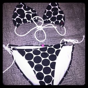 DROP✨Black and White Dot Bikini